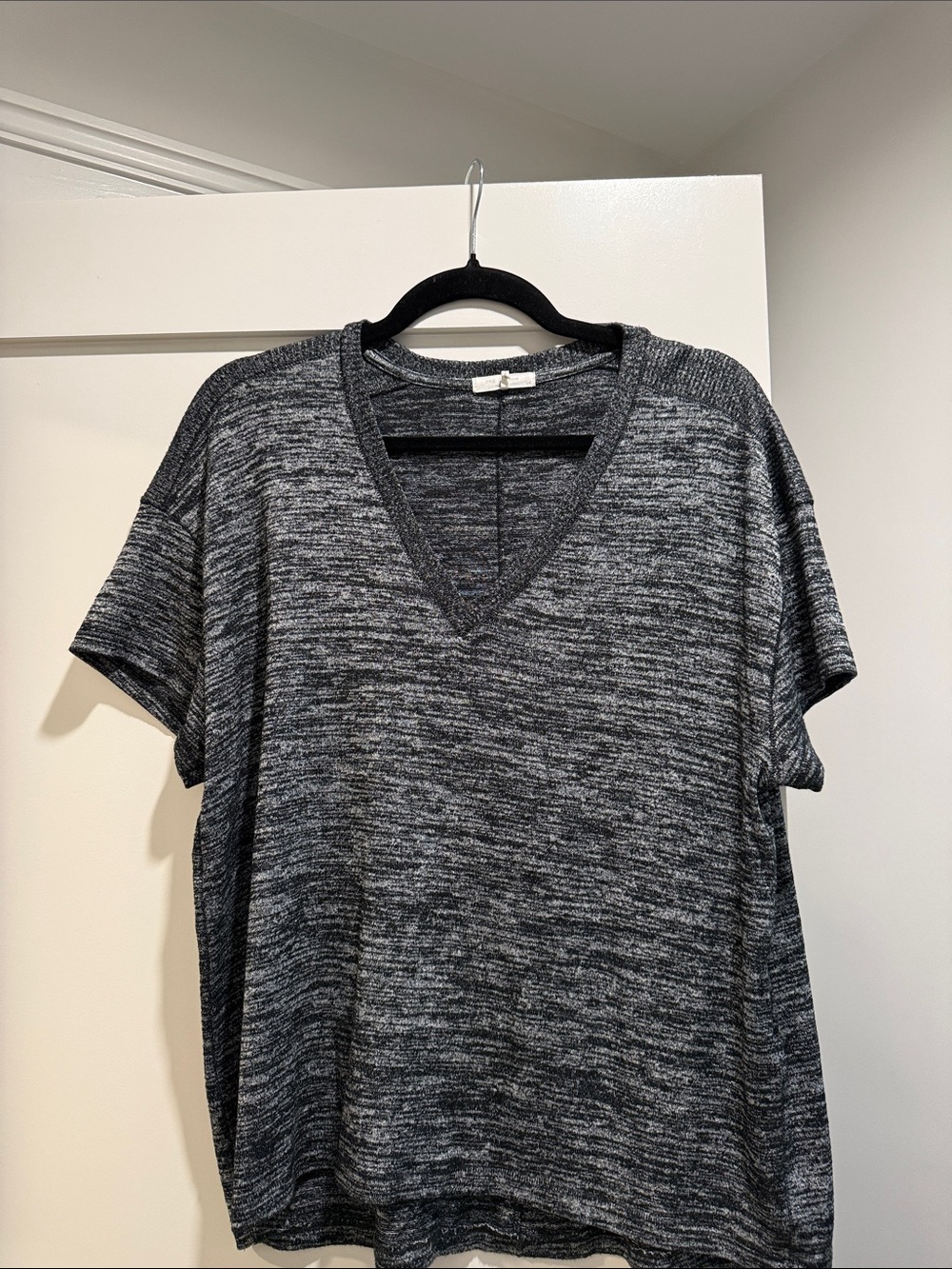 rag & bone Heathered Charcoal V-Neck Tee